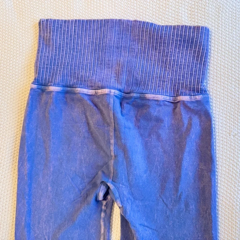 FP FREE PEOPLE MOVEMENT Good Karma Blue Pink High Waisted Leggings